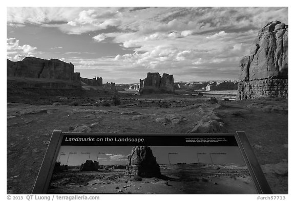 Intepretative sign, Courthouse towers. Arches National Park, Utah, USA.