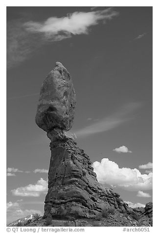 Balanced Rock. Arches National Park (black and white)