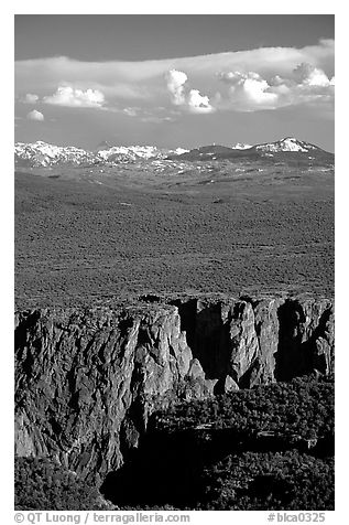 canyon from  North vista trail. Black Canyon of the Gunnison National Park, Colorado, USA.