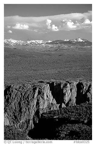 canyon from  North vista trail. Black Canyon of the Gunnison National Park (black and white)