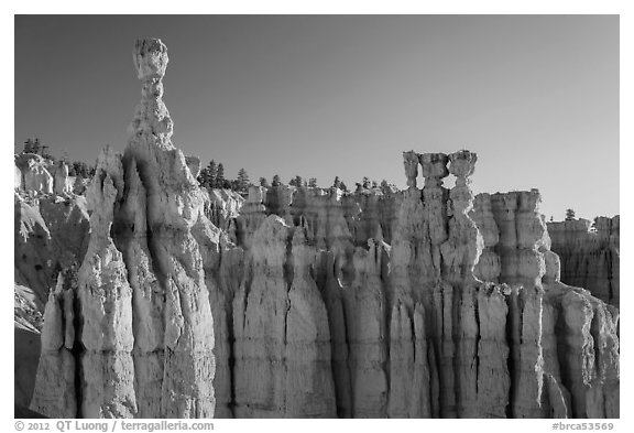 Thor Hammer and Temple of Osiris. Bryce Canyon National Park, Utah, USA.