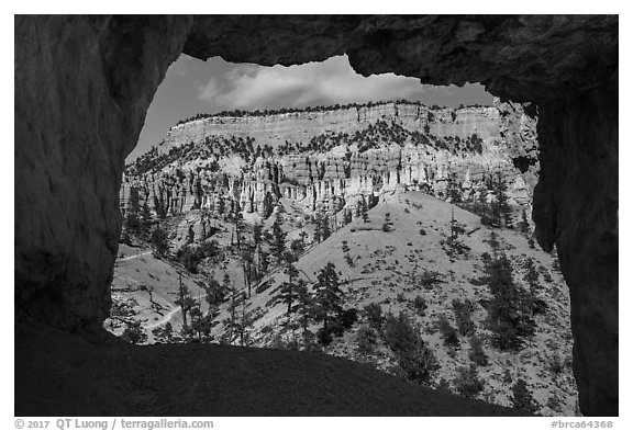 Mesa seen through natural window of Tower Bridge. Bryce Canyon National Park (black and white)