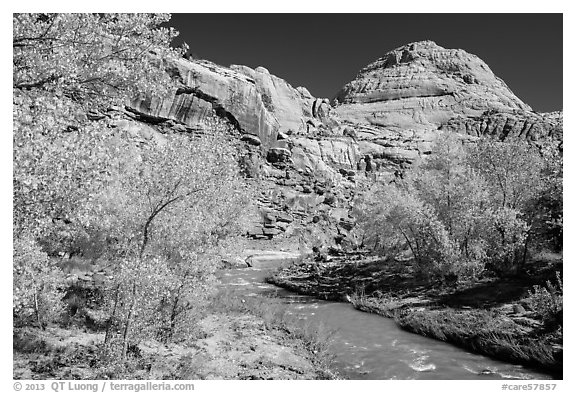 Fremont River and Capitol Dome in autumn. Capitol Reef National Park, Utah, USA.