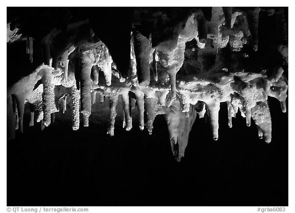 Water drops dripping of stalactites, Lehman Cave. Great Basin National Park, Nevada, USA.