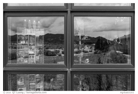 Snake Range, Great Basin Visitor Center window reflexion. Great Basin National Park (black and white)