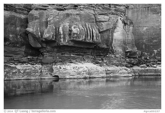 Redwall limestone and green waters, Colorado River. Grand Canyon National Park (black and white)