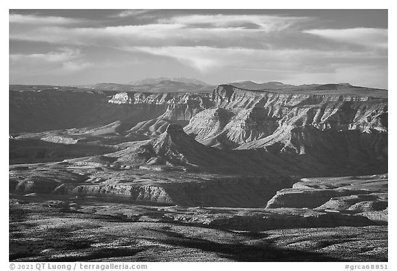 Mollies Nipple and Price Point. Grand Canyon National Park, Arizona, USA.