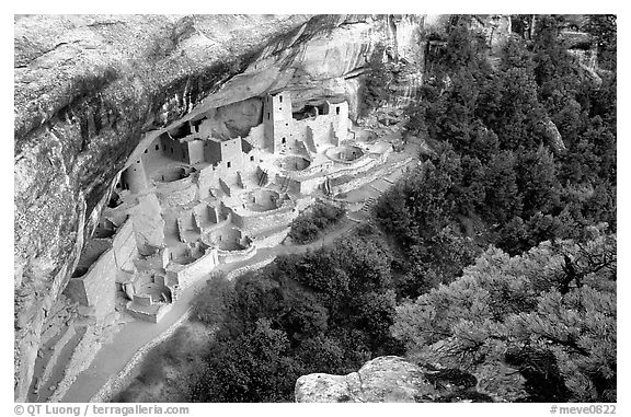 Cliff Palace from above, late afternoon. Mesa Verde National Park (black and white)