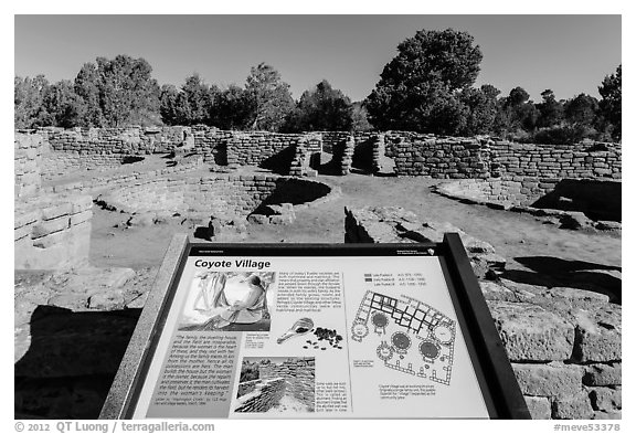 Interpretive sign, Coyote Village. Mesa Verde National Park (black and white)