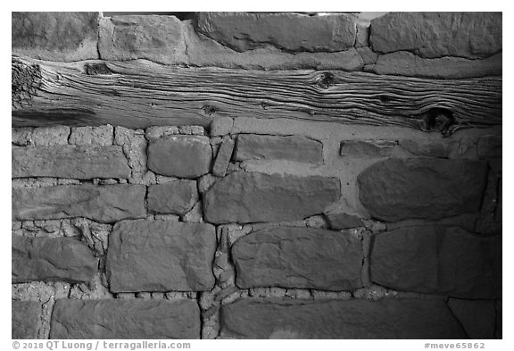 Masonery detail, Square Tower House. Mesa Verde National Park (black and white)