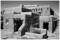 Painted Desert Inn in Adobe revival style. Petrified Forest National Park ( black and white)