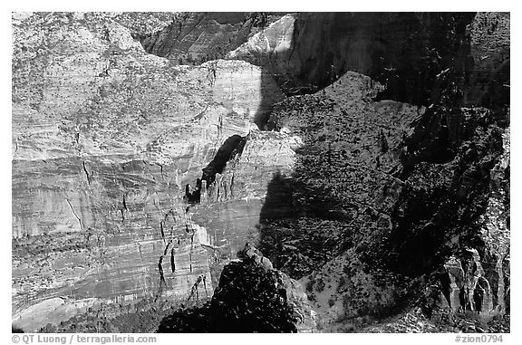 Cliffs near Hidden Canyon from above, late winter afternoon. Zion National Park, Utah, USA.