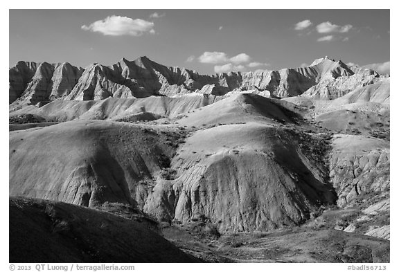 Yellow Mounds. Badlands National Park, South Dakota, USA.