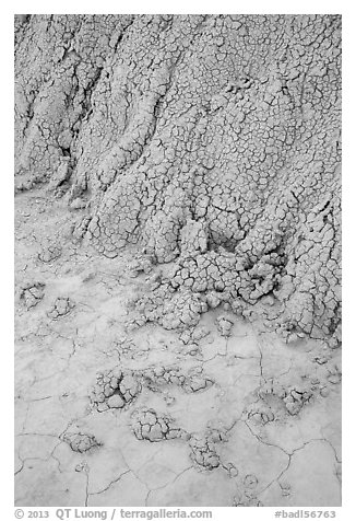 Close-up of base of butte with falling mudstone. Badlands National Park (black and white)