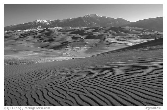 Dune field and Sangre de Christo mountains in winter. Great Sand Dunes National Park, Colorado, USA.