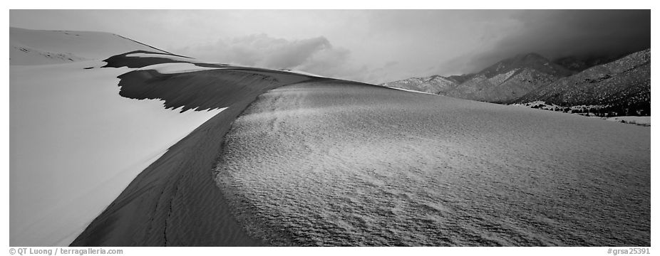 Sand dune scenery in winter. Great Sand Dunes National Park and Preserve (black and white)
