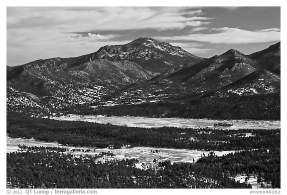 Moraine Park from above, Gianttrack Mountain, late winter. Rocky Mountain National Park (black and white)