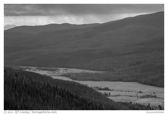 Kawuneeche Valley and storm. Rocky Mountain National Park (black and white)