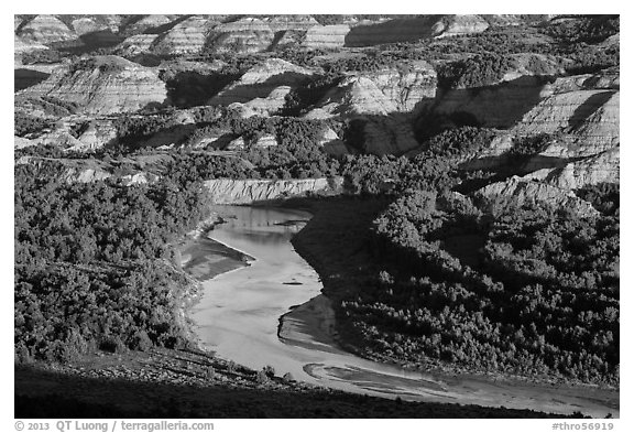 Little Missouri river bend and badlands in summer. Theodore Roosevelt National Park, North Dakota, USA.