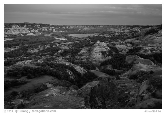 Badlands and Little Missouri oxbow bend at dusk. Theodore Roosevelt National Park (black and white)