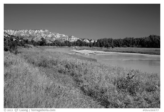 Little Missouri River next to Elkhorn Ranch Unit. Theodore Roosevelt National Park (black and white)