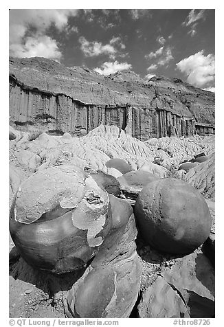 Cannon ball concretions and erosion formations. Theodore Roosevelt National Park (black and white)