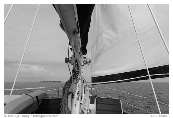 Fort Jefferson seen through sails. Dry Tortugas National Park (black and white)