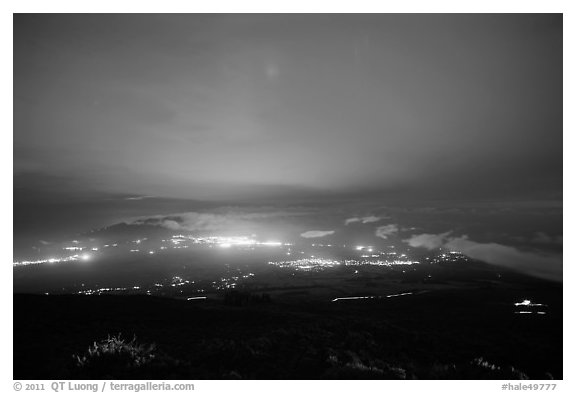 View towards West Maui from Halekala crater at night. Haleakala National Park, Hawaii, USA.