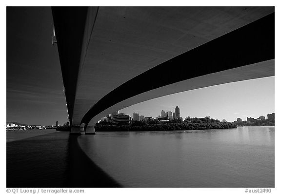 Bridge on the Brisbane River. Brisbane, Queensland, Australia (black and white)