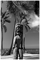 Polynesian idol, Place of Refuge, Puuhonua o Honauau National Historical Park. Big Island, Hawaii, USA ( black and white)