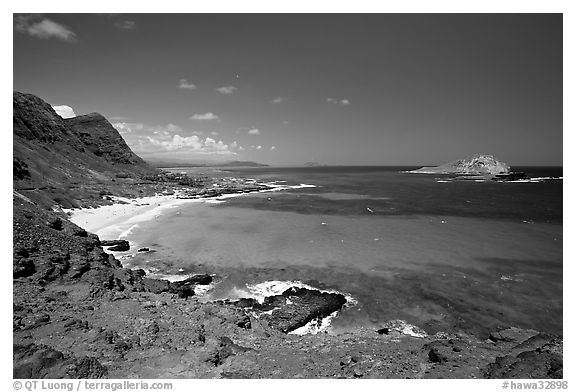 Makapuu Beach and Rabbit Island. Oahu island, Hawaii, USA