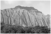 Fluted mountains, Koolau range, early morning. Oahu island, Hawaii, USA ( black and white)