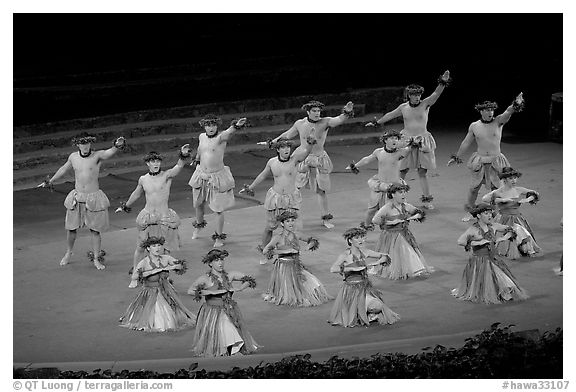 Hawaiian dancers on stage. Polynesian Cultural Center, Oahu island, Hawaii, USA