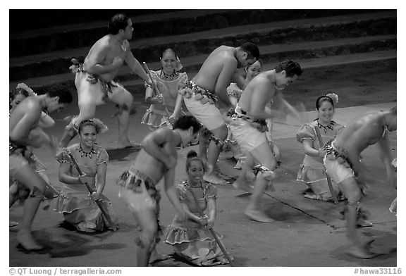 Dance performed by Samoa islanders. Polynesian Cultural Center, Oahu island, Hawaii, USA (black and white)