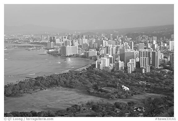 Honolulu seen from the Diamond Head crater, early morning. Honolulu, Oahu island, Hawaii, USA (black and white)