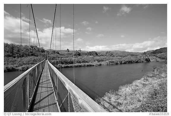 Swinging bridge, Hanapepe. Kauai island, Hawaii, USA (black and white)