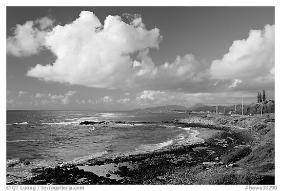 Coast north of Kapaa with Sleeping Giant profile, early morning. Kauai island, Hawaii, USA (black and white)