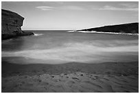 Mahana Beach. Big Island, Hawaii, USA ( black and white)