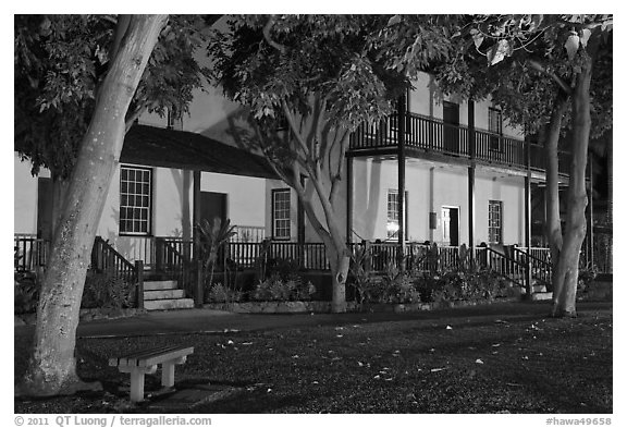 Historic building at night. Lahaina, Maui, Hawaii, USA (black and white)