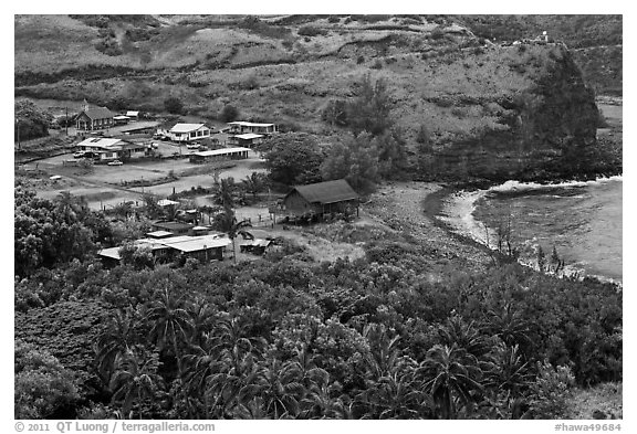 Beach and village,  Kahakuloa. Maui, Hawaii, USA (black and white)
