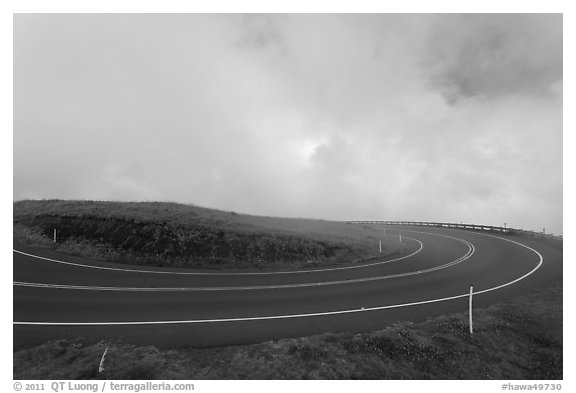 Hairpin curve. Maui, Hawaii, USA (black and white)