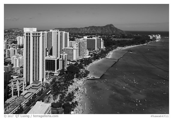 Aerial view of Waikiki Beach, skyline, and Diamond Head. Honolulu, Oahu island, Hawaii, USA (black and white)