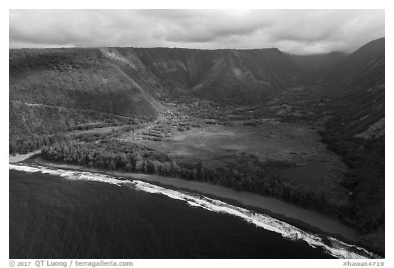 Aerial view of beach and Waipio Valley. Big Island, Hawaii, USA (black and white)