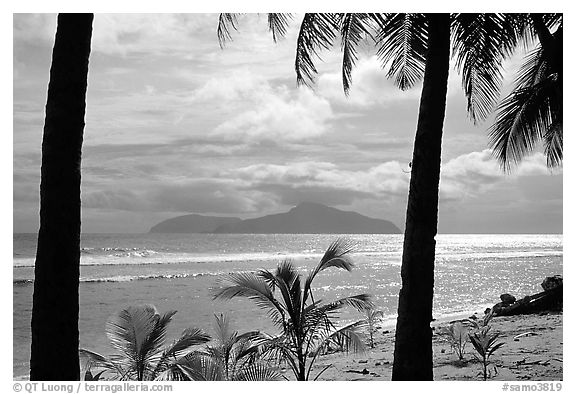 Olosega island seen from Tau. American Samoa (black and white)