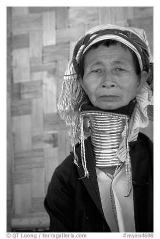 Old Padaung Woman,  Kalaw. Shan state, Myanmar (black and white)