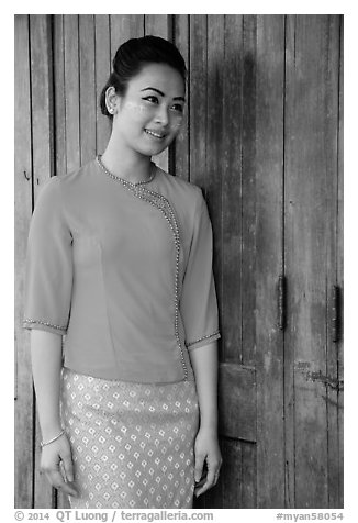 Young burmese woman. Yangon, Myanmar (black and white)