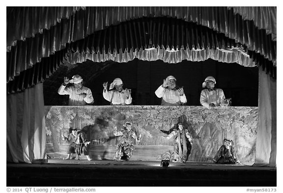 Burmese string puppet show. Bagan, Myanmar (black and white)