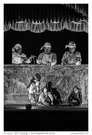 Puppeteers. Bagan, Myanmar (black and white)