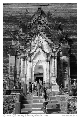 Mingun Pagoda entrance, Mingun. Myanmar (black and white)