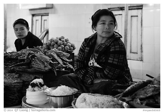 Women at street food stalls, Potemkin village. Kyaiktiyo, Myanmar (black and white)